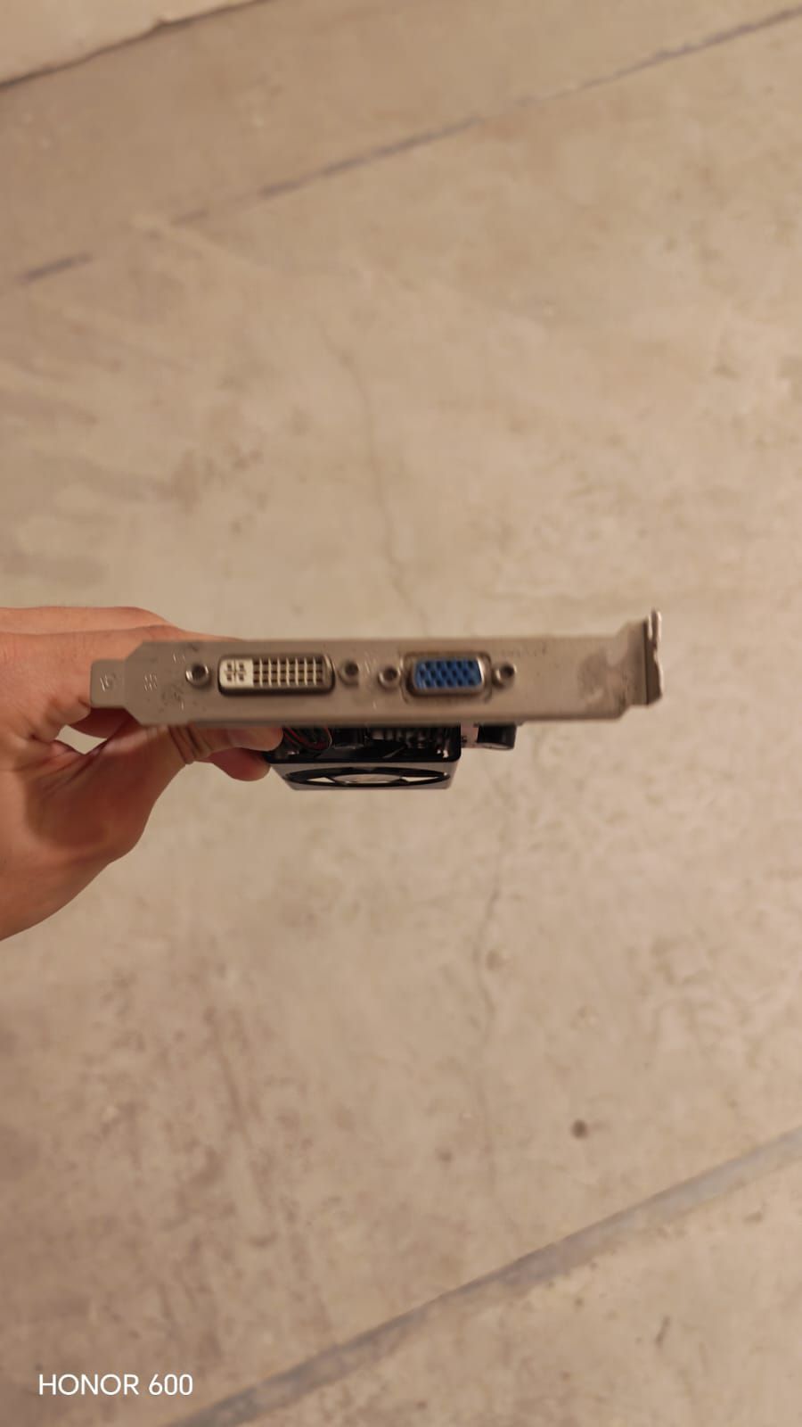 Palit video kartı (DVI, VGA) — Qrafik kartlar, Bakı (3)